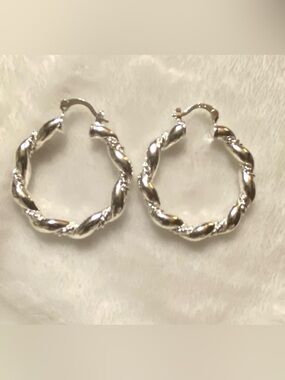 .925 Sterling Silver Twisted Hoop Earring.